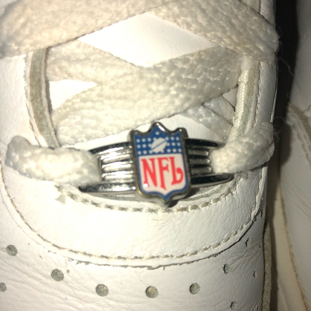 Reebok New York Giants NFL Sneakers Sz 9.5